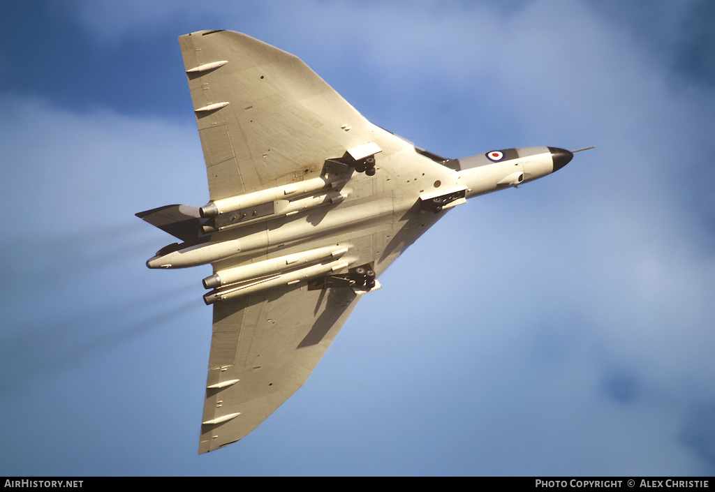 Aircraft Photo of XH558 | Avro 698 Vulcan B.2 | UK - Air Force | AirHistory.net #115251