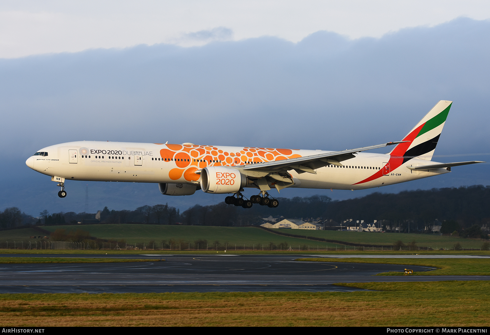 Aircraft Photo of A6-ENM | Boeing 777-31H/ER | Emirates | AirHistory.net #115321