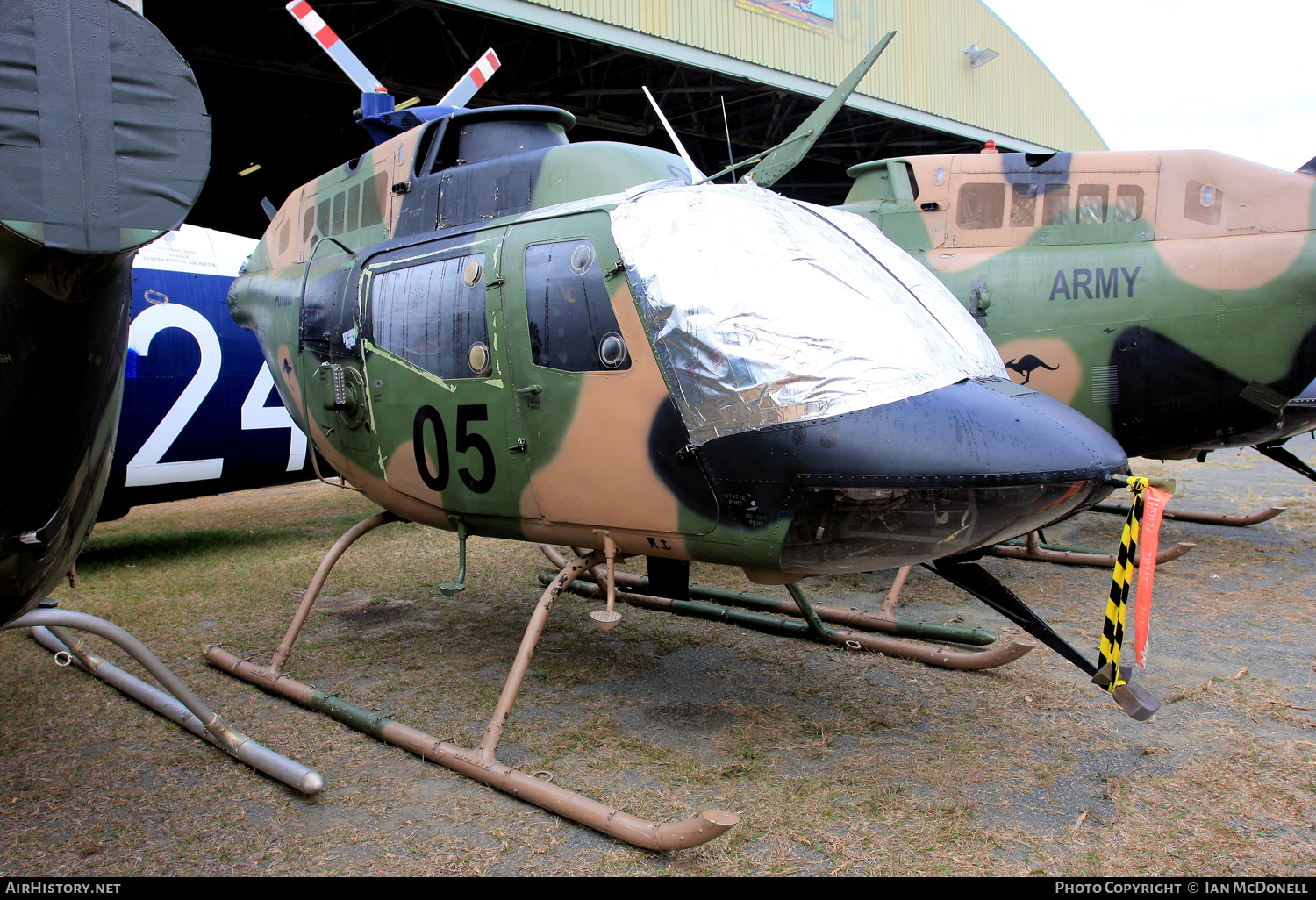 Aircraft Photo of A17-005 | Bell 206B-1 Kiowa | Australia - Army | AirHistory.net #115326