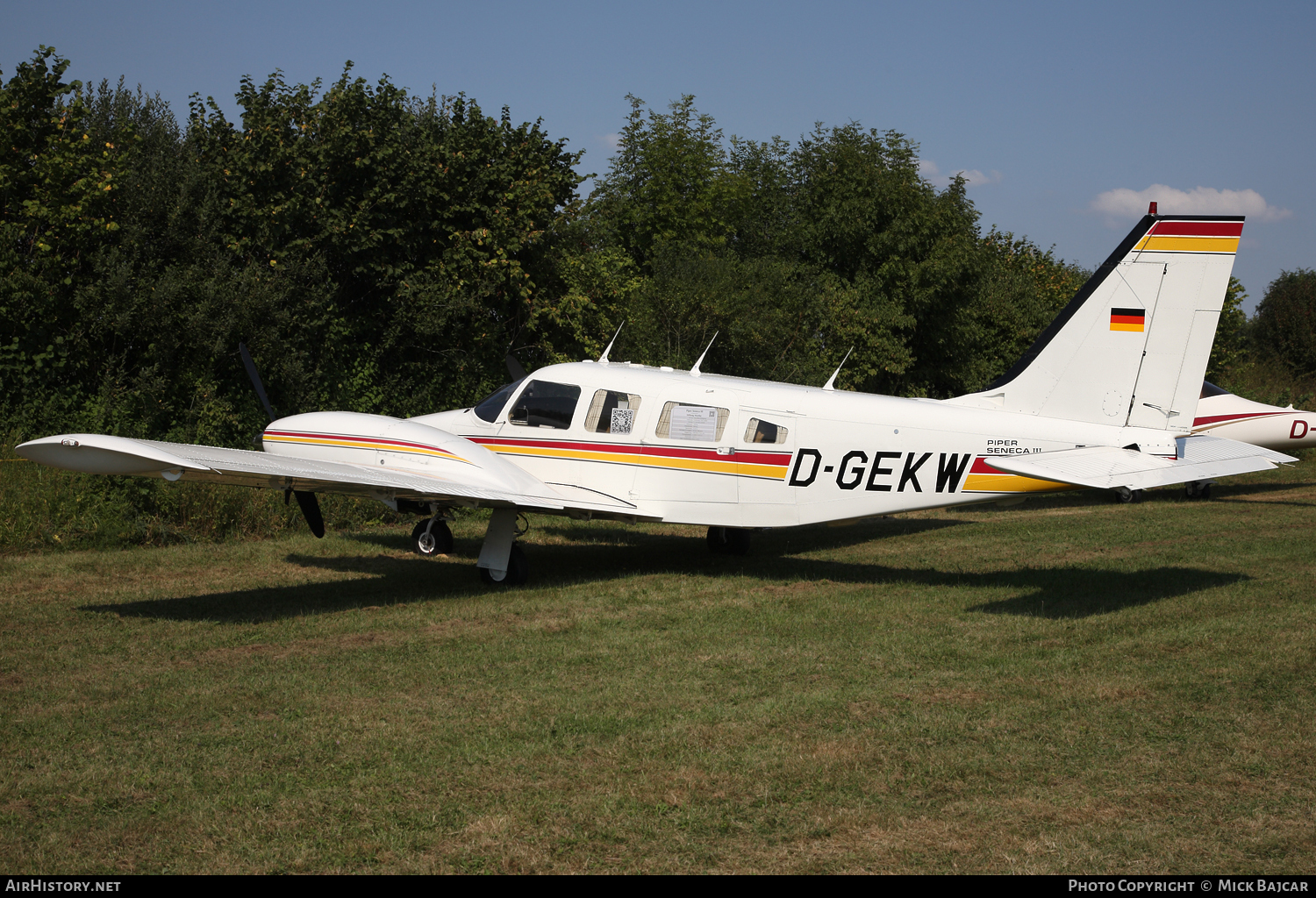 Aircraft Photo of D-GEKW | Piper PA-34-220T Seneca III | AirHistory.net #115839