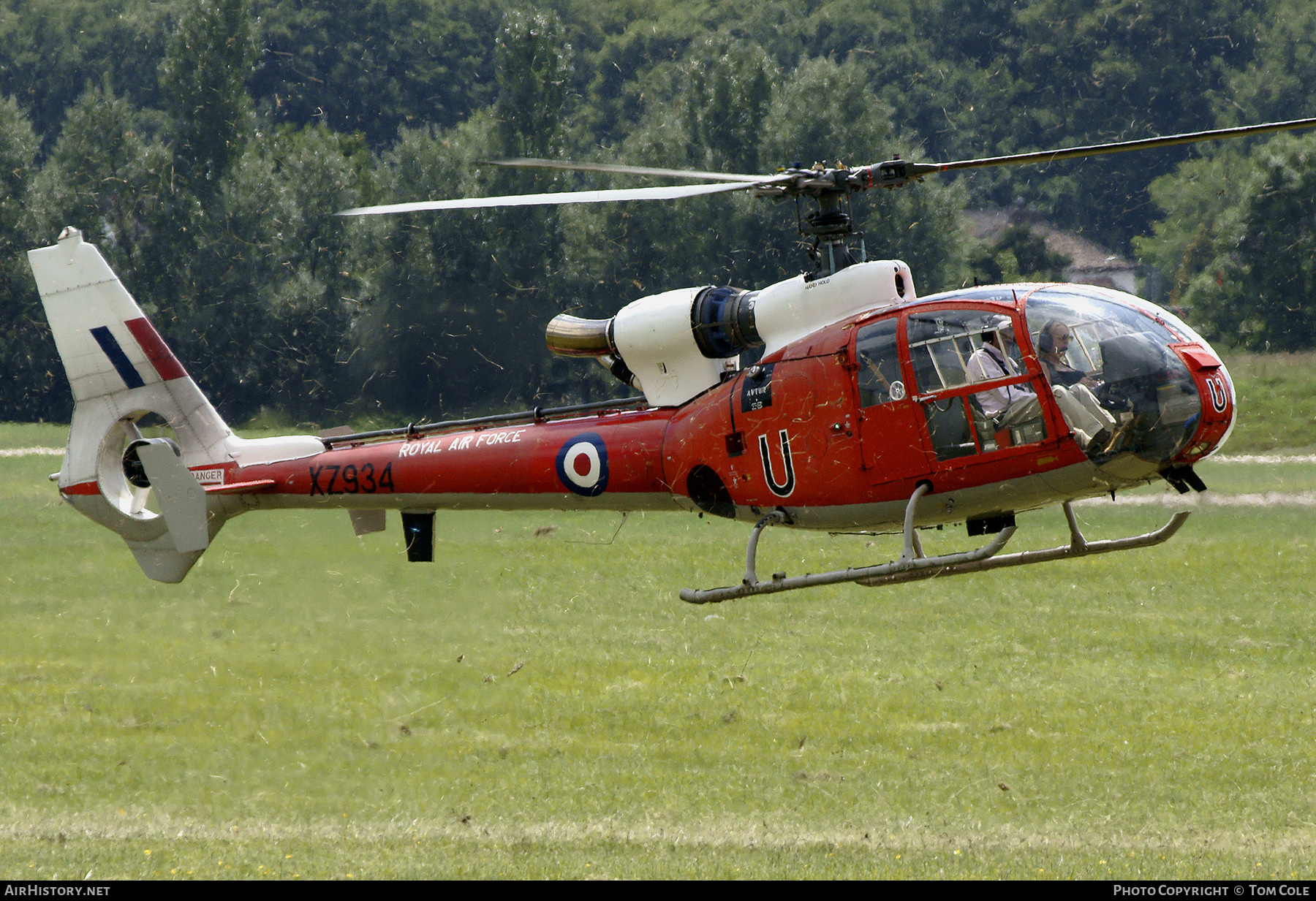 Aircraft Photo of G-CBSI / XZ934 | Aerospatiale SA-341D Gazelle HT3 | UK - Air Force | AirHistory.net #115878