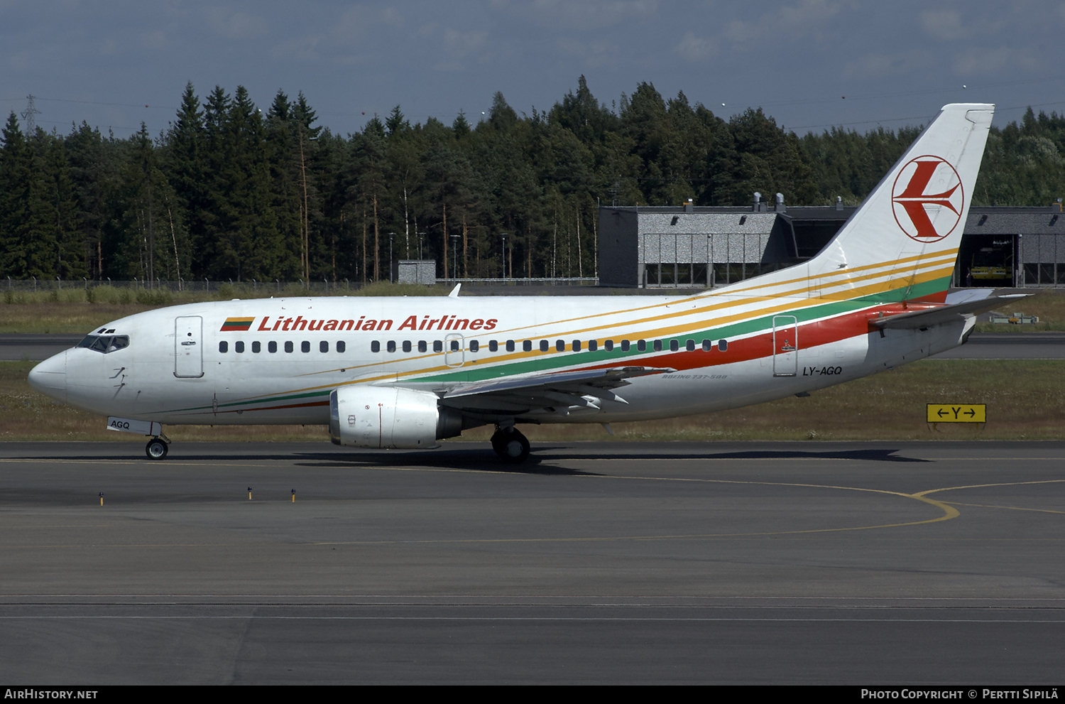 Aircraft Photo of LY-AGQ | Boeing 737-524 | Lithuanian Airlines | AirHistory.net #115881