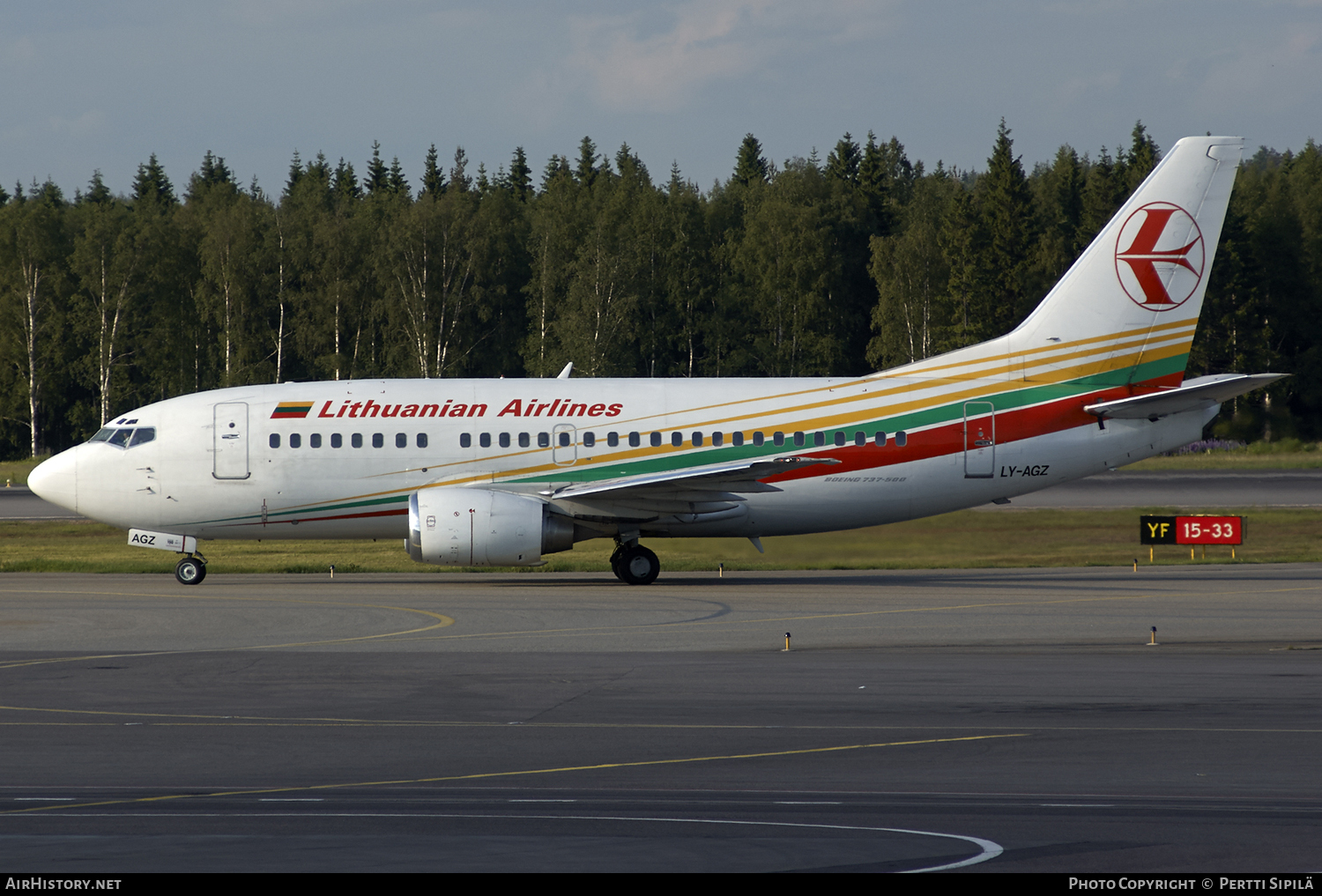 Aircraft Photo of LY-AGZ | Boeing 737-524 | Lithuanian Airlines | AirHistory.net #115886