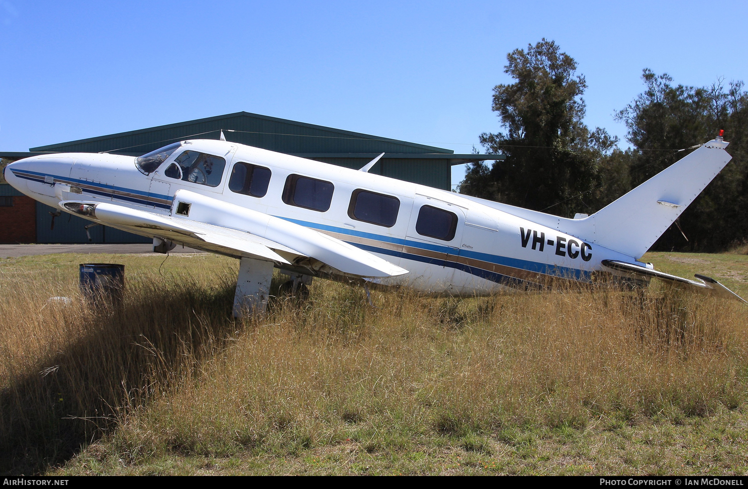 Aircraft Photo of VH-ECC | Piper PA-31-350 Navajo Chieftain | AirHistory.net #115921