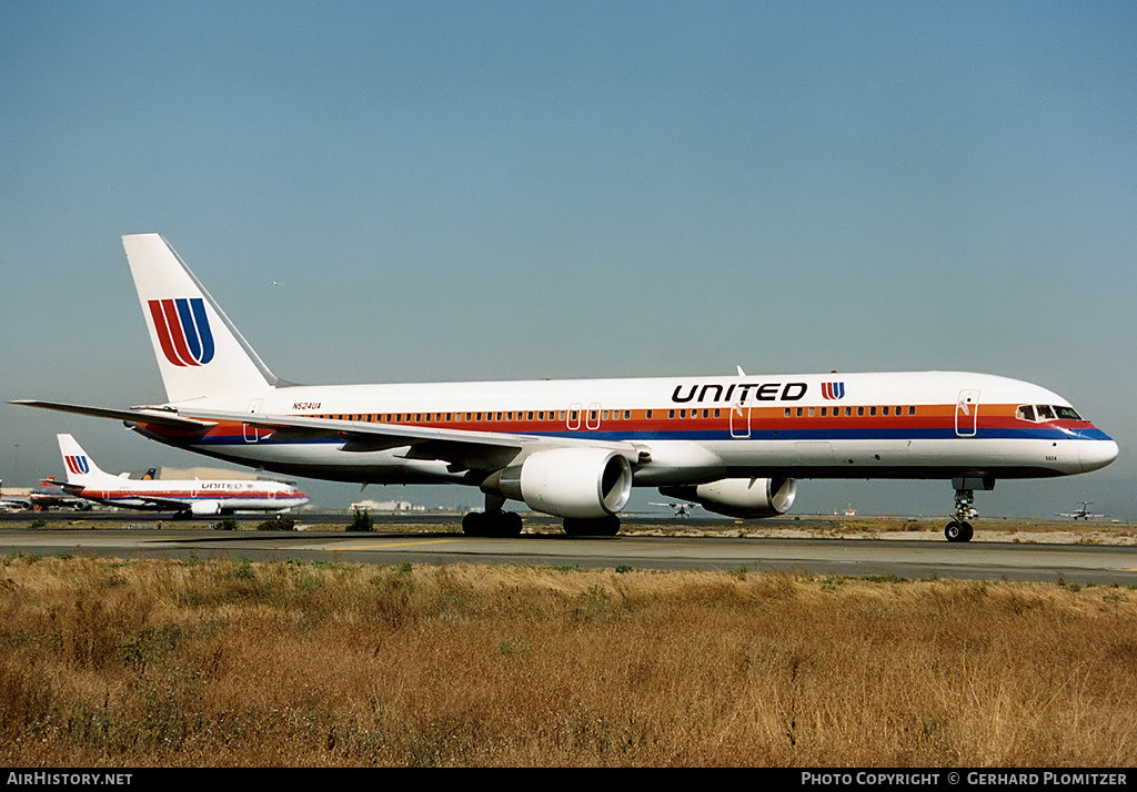 Aircraft Photo of N524UA | Boeing 757-222 | United Airlines | AirHistory.net #115948