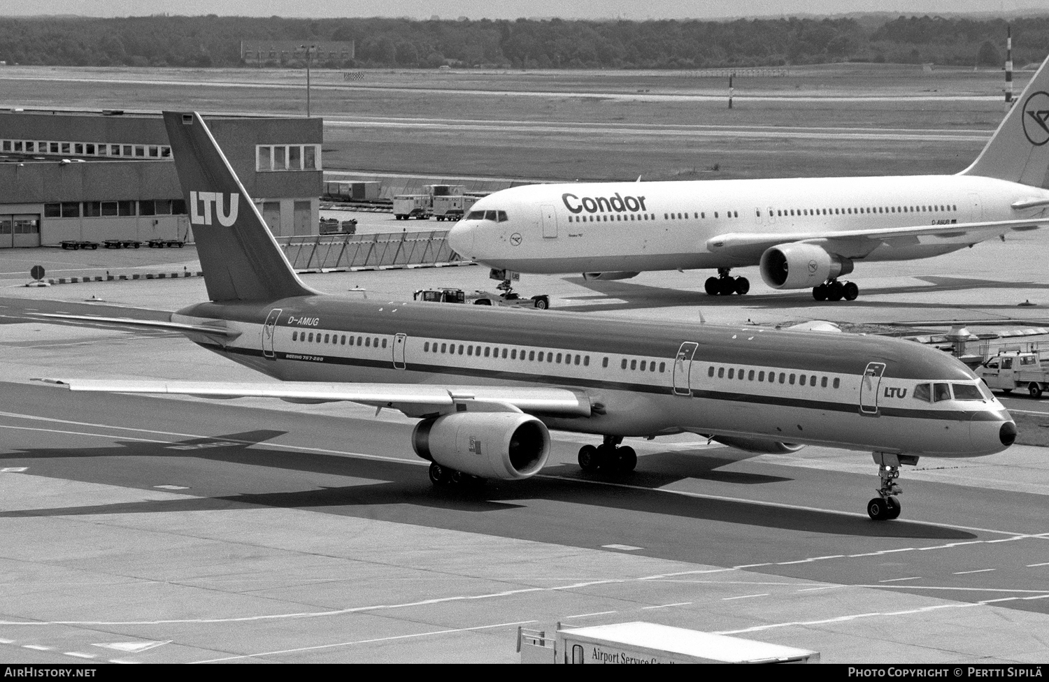 Aircraft Photo of D-AMUG | Boeing 757-2G5 | LTU - Lufttransport-Unternehmen | AirHistory.net #116056