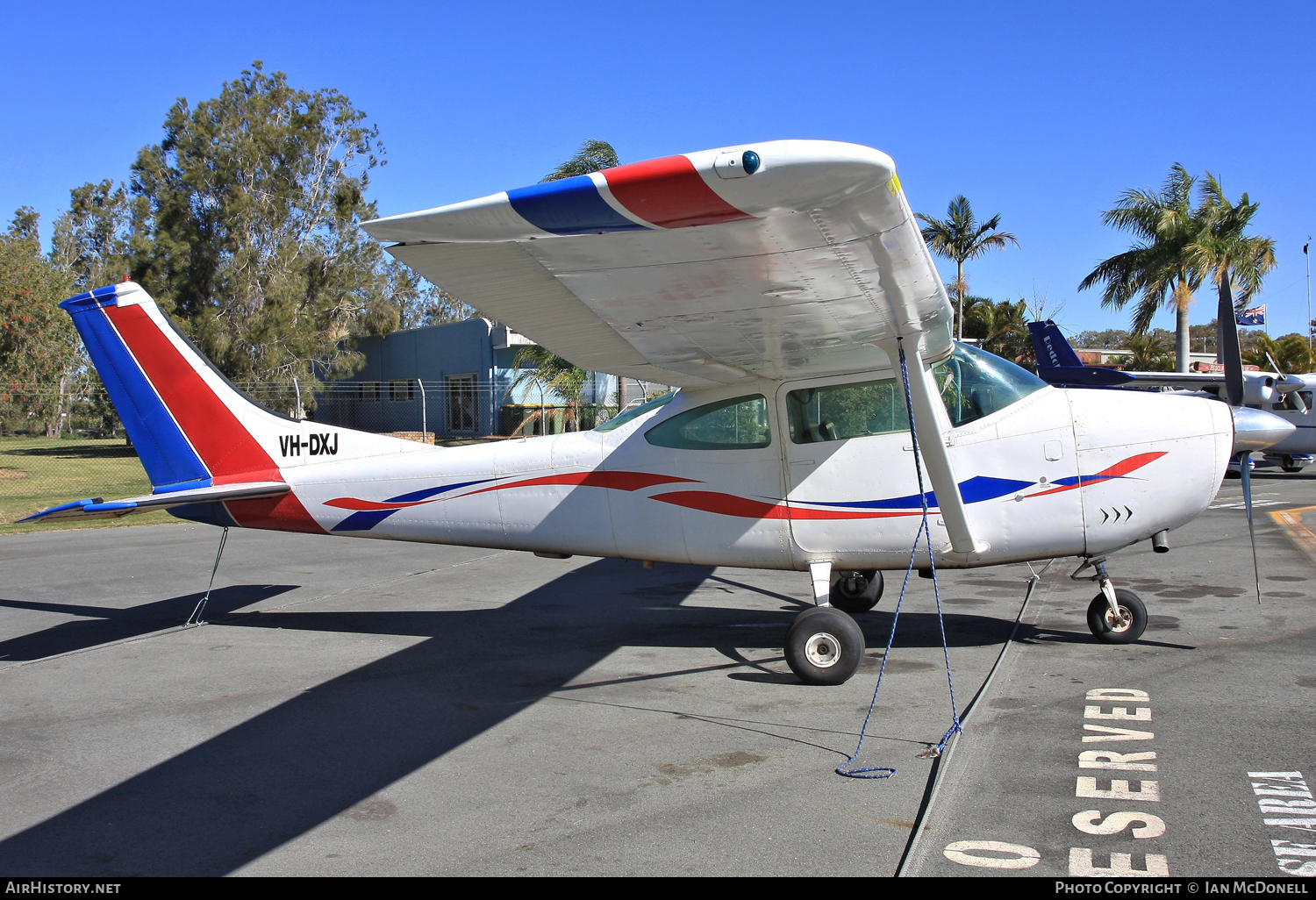 Aircraft Photo of VH-DXJ | Cessna 182L Skylane | AirHistory.net #116089