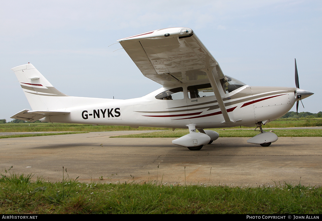 Aircraft Photo of G-NYKS | Cessna 182T Skylane | AirHistory.net #116105