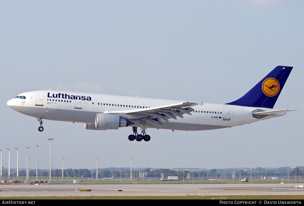 Aircraft Photo of D-AIAT | Airbus A300B4-603 | Lufthansa | AirHistory.net #116123
