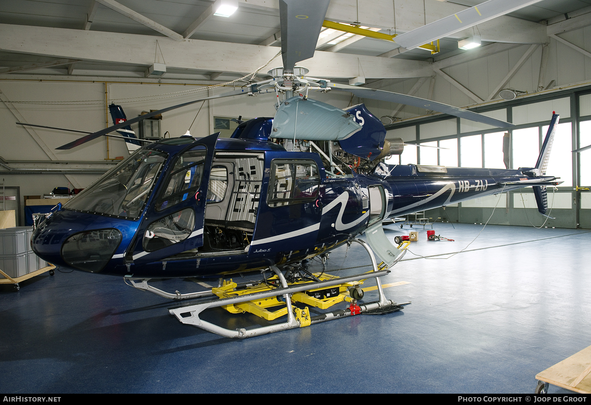 Aircraft Photo of HB-ZIJ | Eurocopter AS-350B-3 Ecureuil | Heli Alps | AirHistory.net #116211