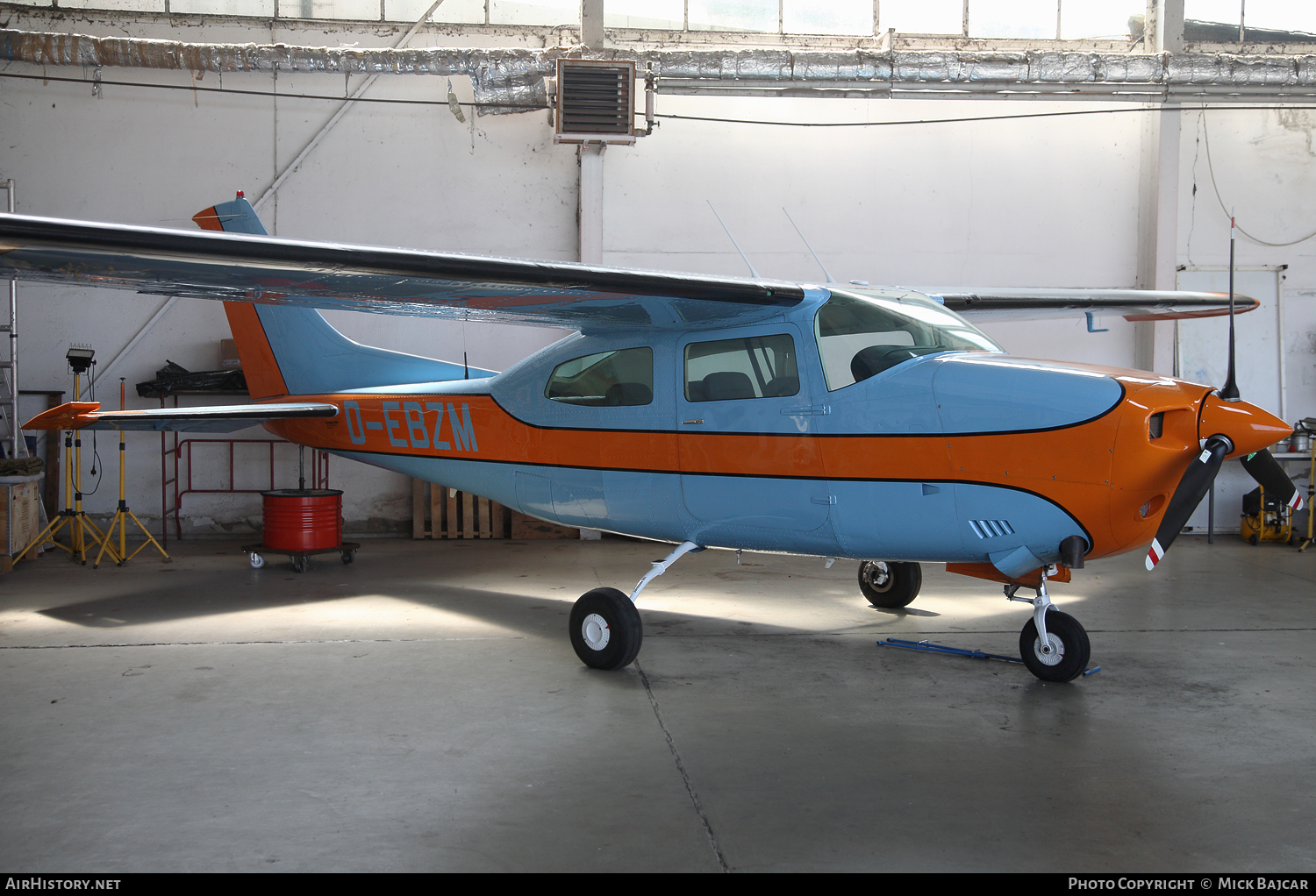 Aircraft Photo of D-EBZM | Cessna T210L Turbo Centurion | AirHistory.net #116460