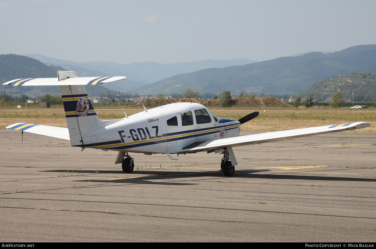 Aircraft Photo of F-GDLZ | Piper PA-28RT-201 Arrow IV | AirHistory.net #116467