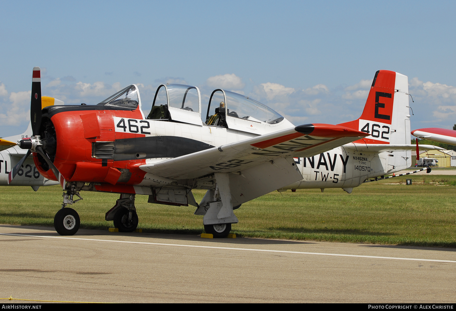 Aircraft Photo of N462NA / NX462NA / 140570 | North American T-28C Trojan | USA - Navy | AirHistory.net #116476