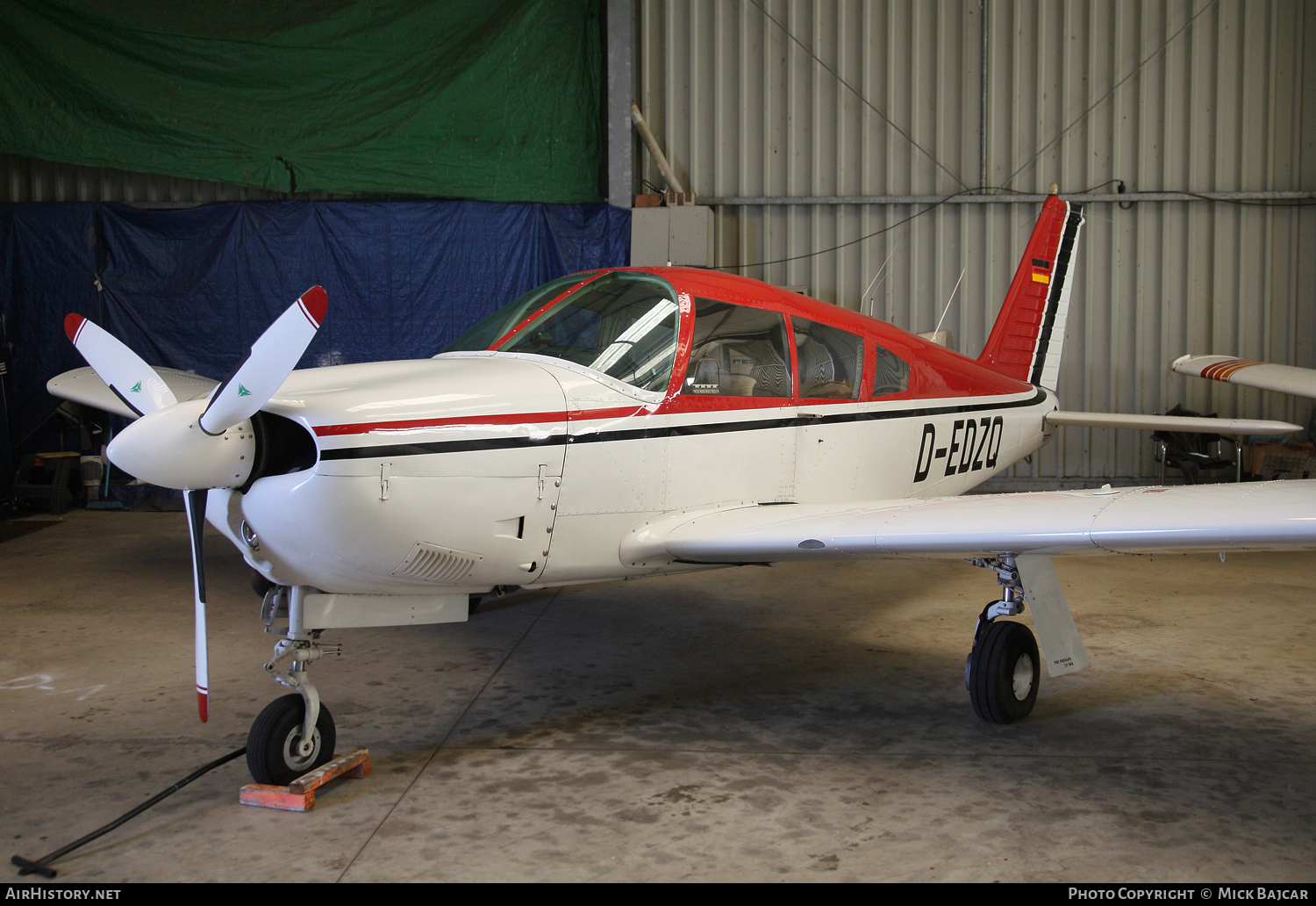 Aircraft Photo of D-EDZQ | Piper PA-28R-180 Cherokee Arrow | AirHistory.net #116576