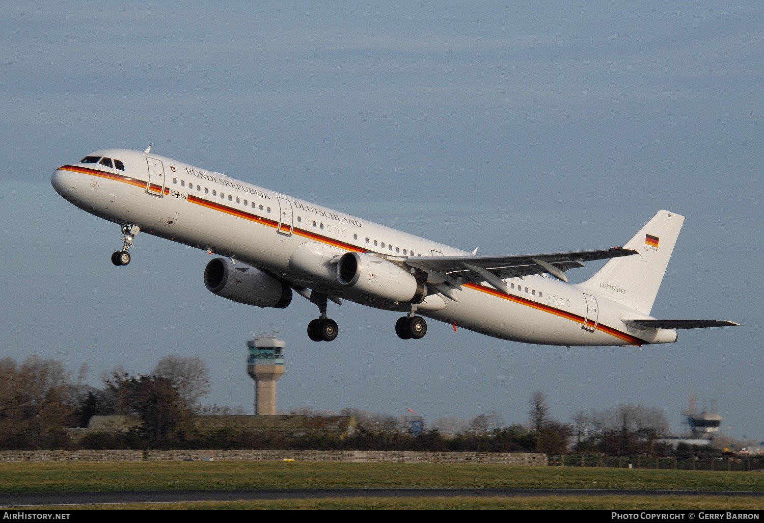 Aircraft Photo of 1504 | Airbus A321-231 | Germany - Air Force | AirHistory.net #116689