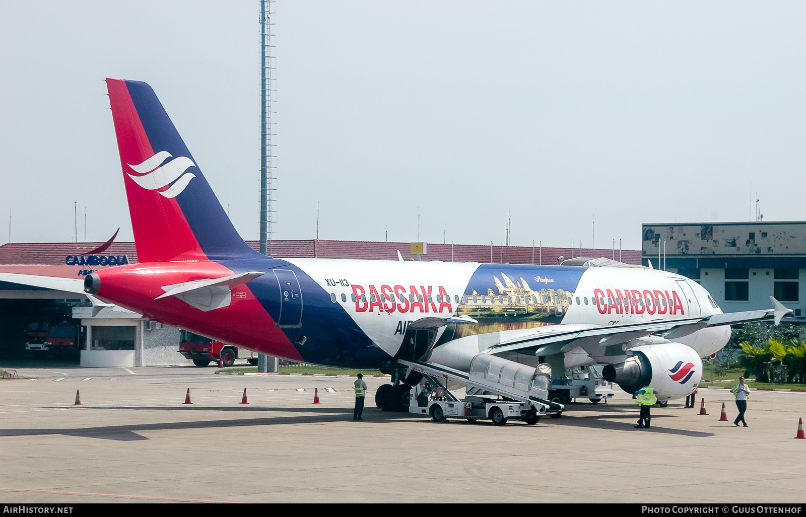 Aircraft Photo of XU-113 | Airbus A320-214 | Bassaka Air | AirHistory.net #116733