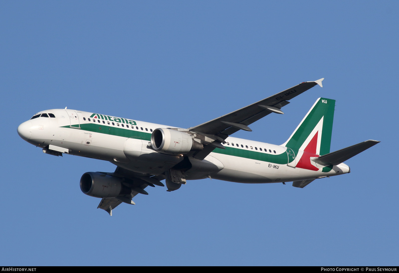 Aircraft Photo of EI-IKU | Airbus A320-214 | Alitalia | AirHistory.net #116866