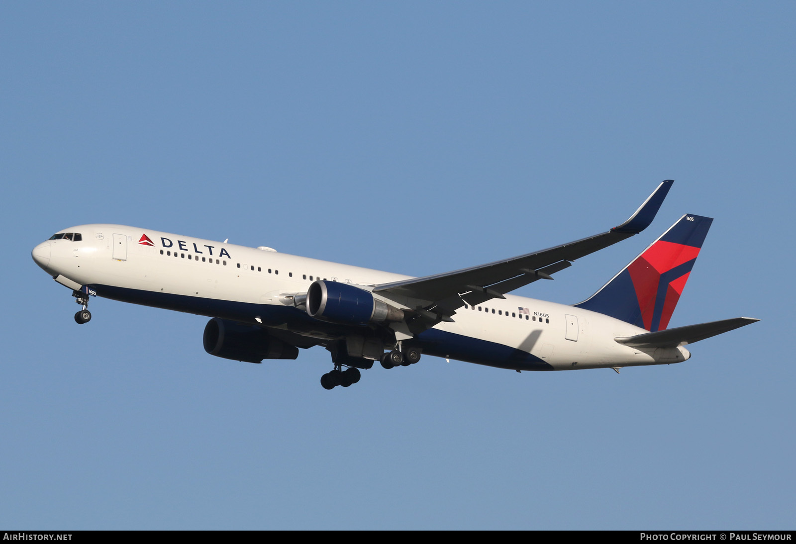 Aircraft Photo of N1605 | Boeing 767-332/ER | Delta Air Lines | AirHistory.net #116875