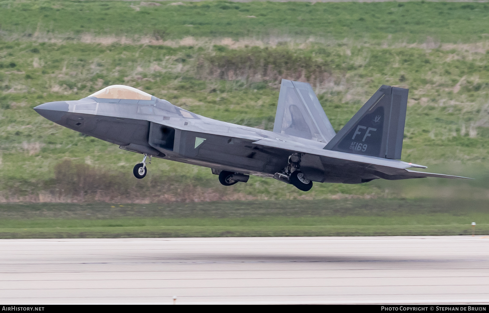 Aircraft Photo of 08-4169 / AF08-169 | Lockheed Martin F-22A Raptor | USA - Air Force | AirHistory.net #116967