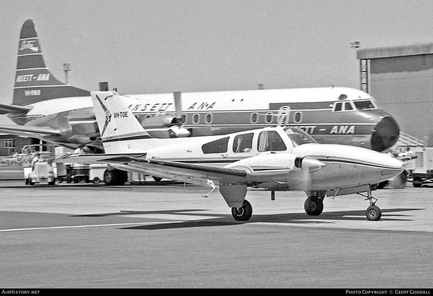 Aircraft Photo of VH-TOE | Beech C55 Baron (95-C55) | Wigmore Tractors | AirHistory.net #117170