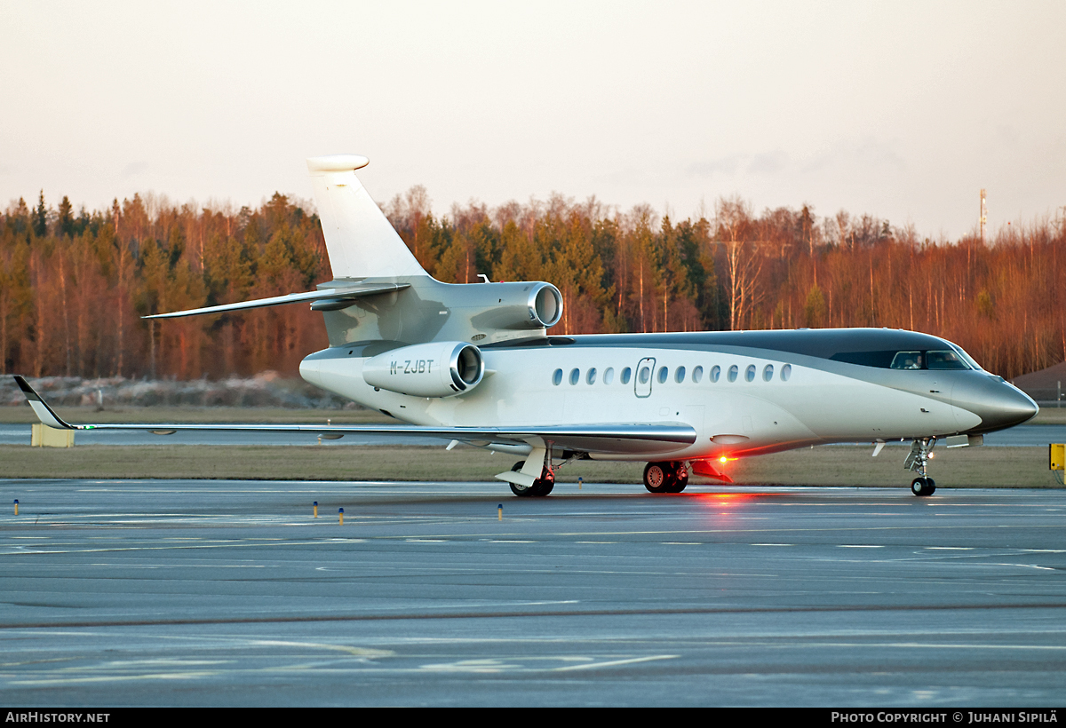 Aircraft Photo of M-ZJBT | Dassault Falcon 7X | AirHistory.net #117207