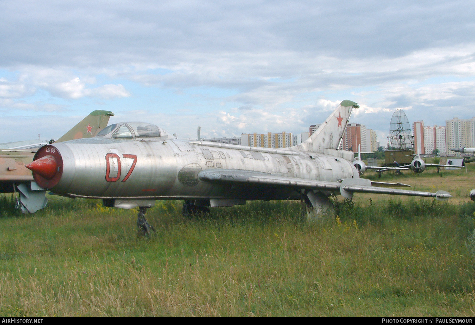 Aircraft Photo of 07 red | Sukhoi Su-7BKL | AirHistory.net #117269