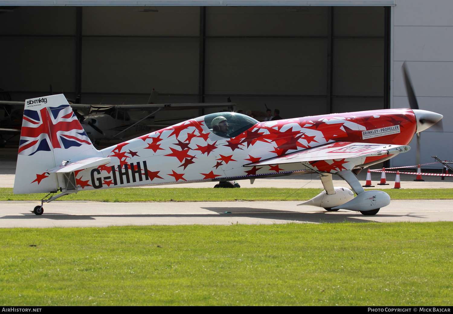 Aircraft Photo of G-IHHI | Extra EA-300SC | AirHistory.net #117275