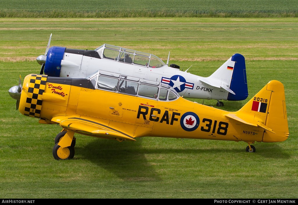 Aircraft Photo of N59TS / 20318 | North American T-6H Harvard Mk IV | Canada - Air Force | AirHistory.net #117345