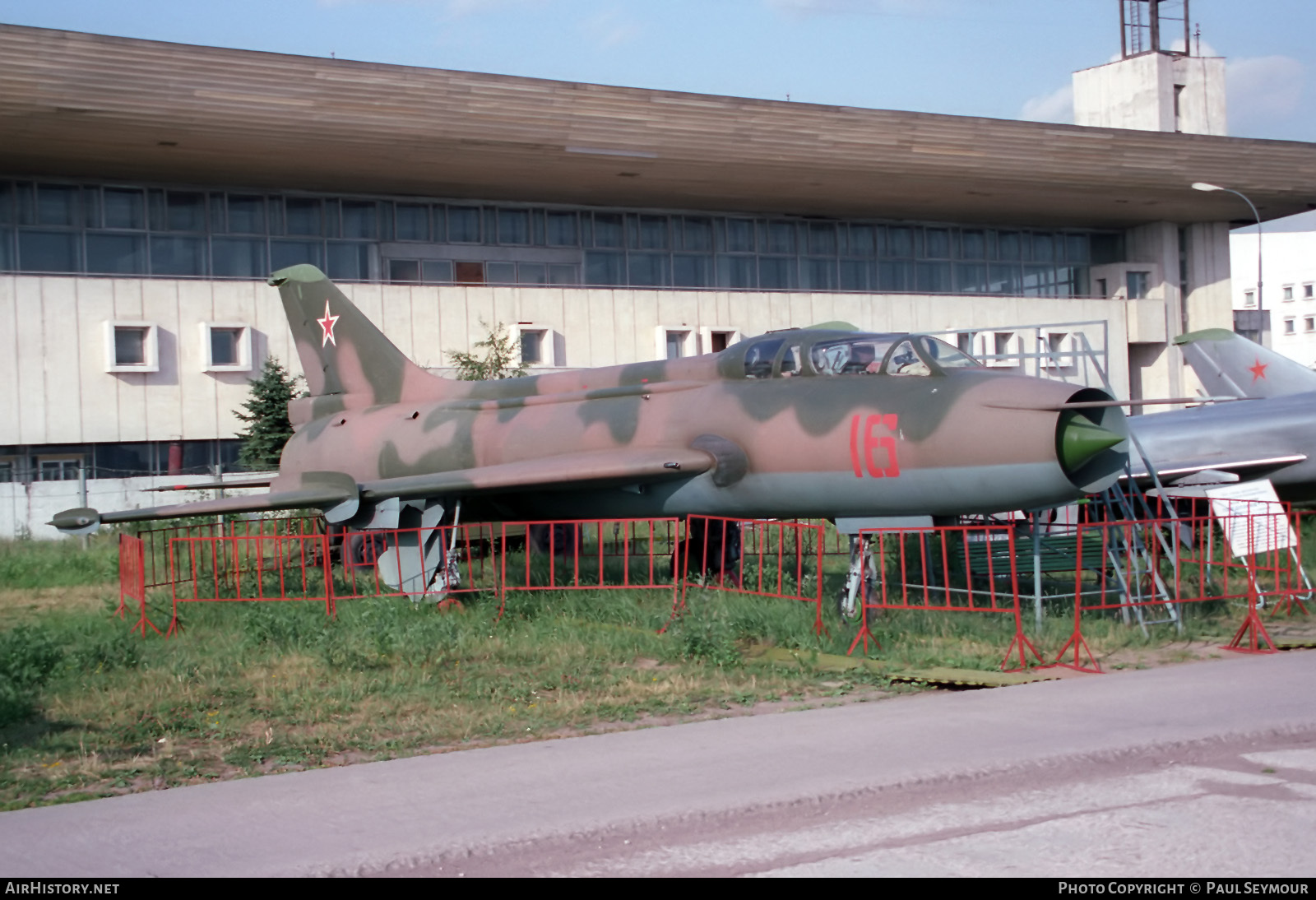 Aircraft Photo of 16 red | Sukhoi Su-7U | AirHistory.net #117492