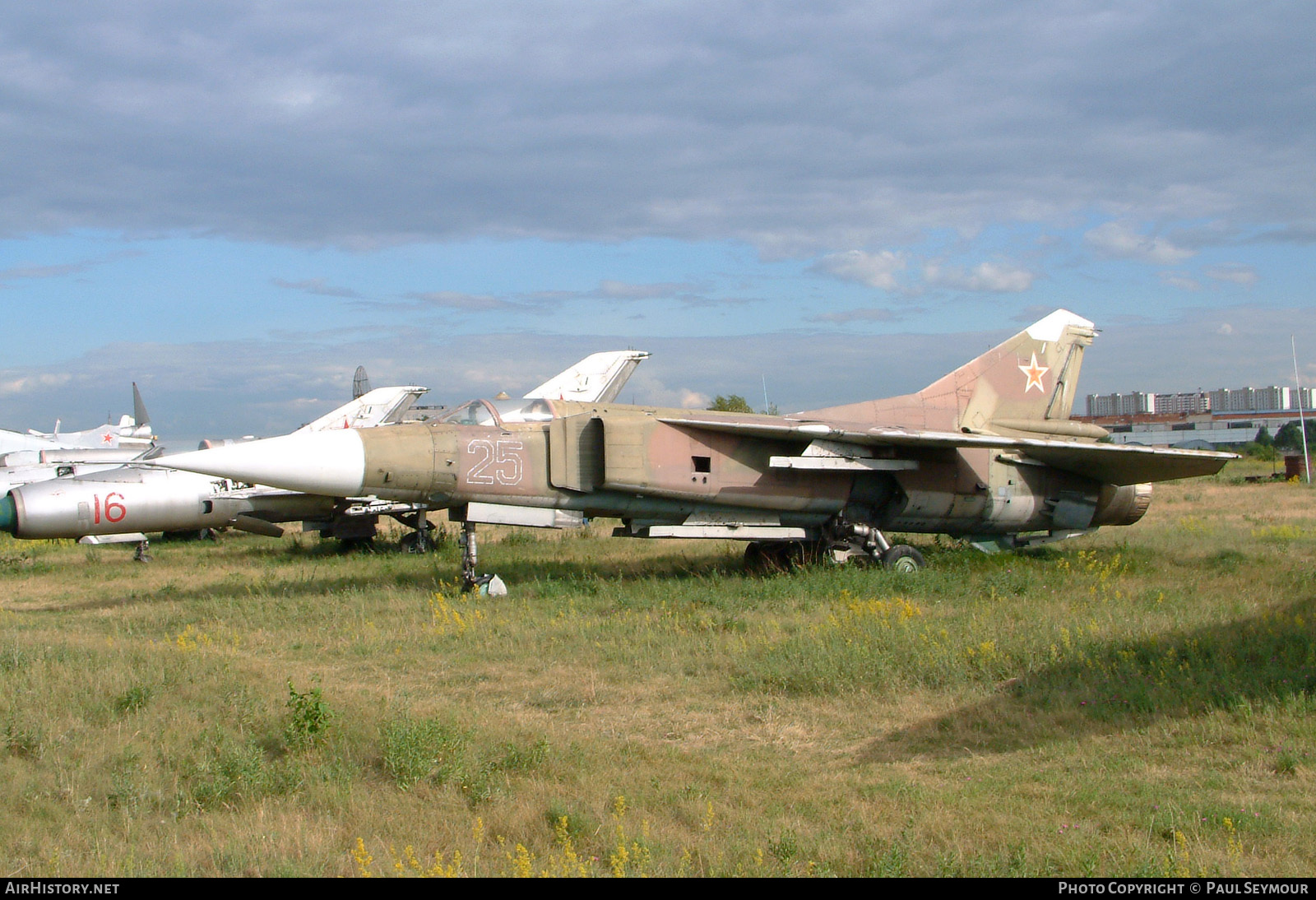 Aircraft Photo of 25 white | Mikoyan-Gurevich MiG-23S | AirHistory.net #117499