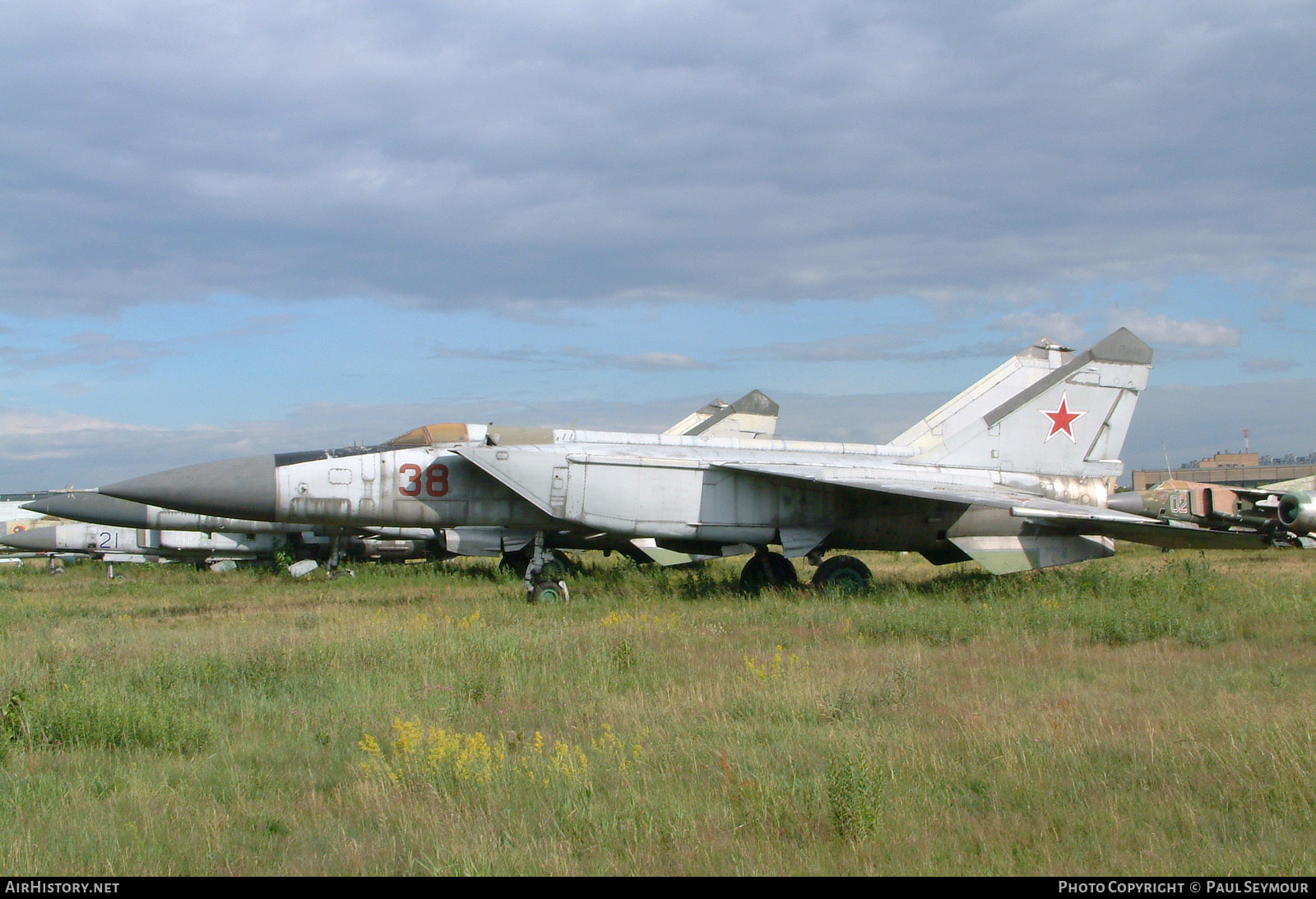 Aircraft Photo of 38 red | Mikoyan-Gurevich MiG-25P | AirHistory.net #117548