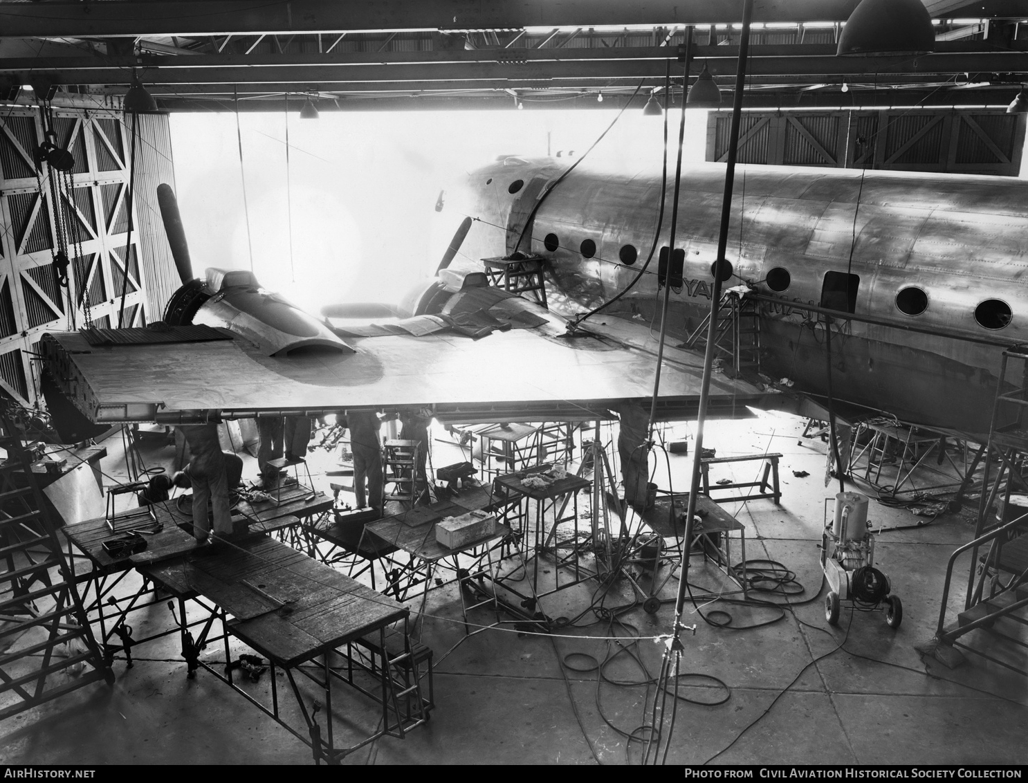 Aircraft Photo of VH-ANB | Douglas DC-4-1009 | Australian National Airways - ANA | AirHistory.net #117595