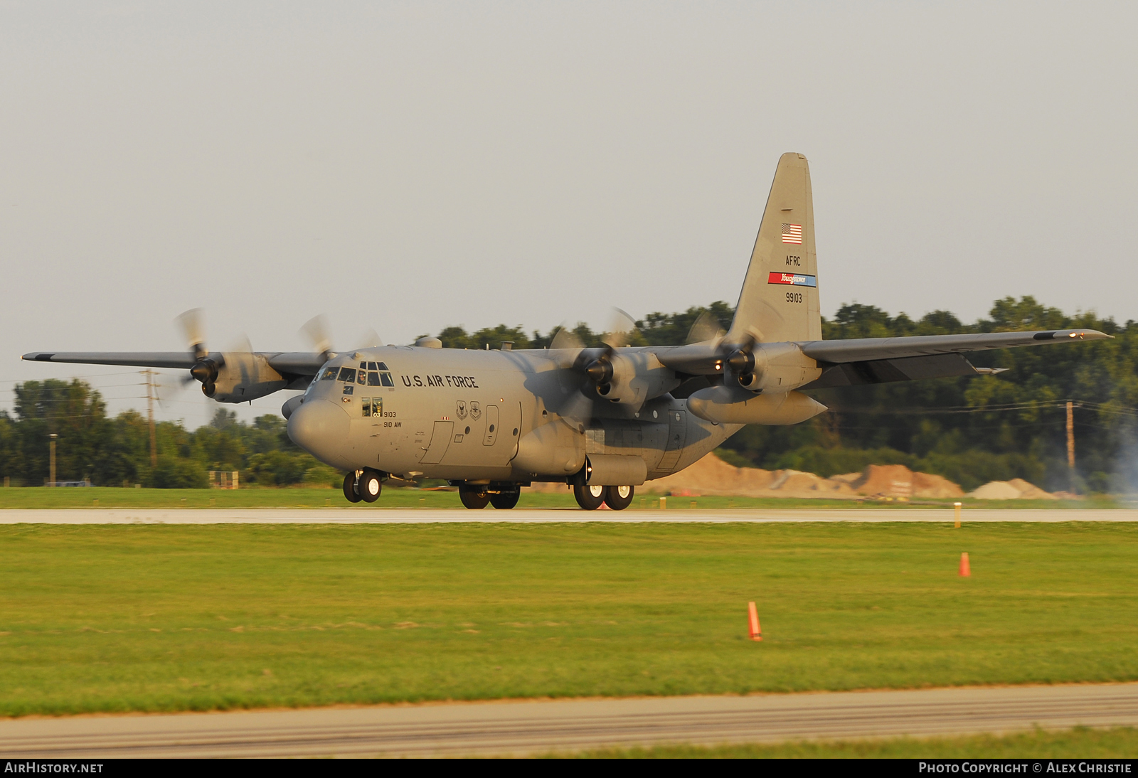 Aircraft Photo of 89-9103 / 99103 | Lockheed C-130H Hercules | USA - Air Force | AirHistory.net #117727