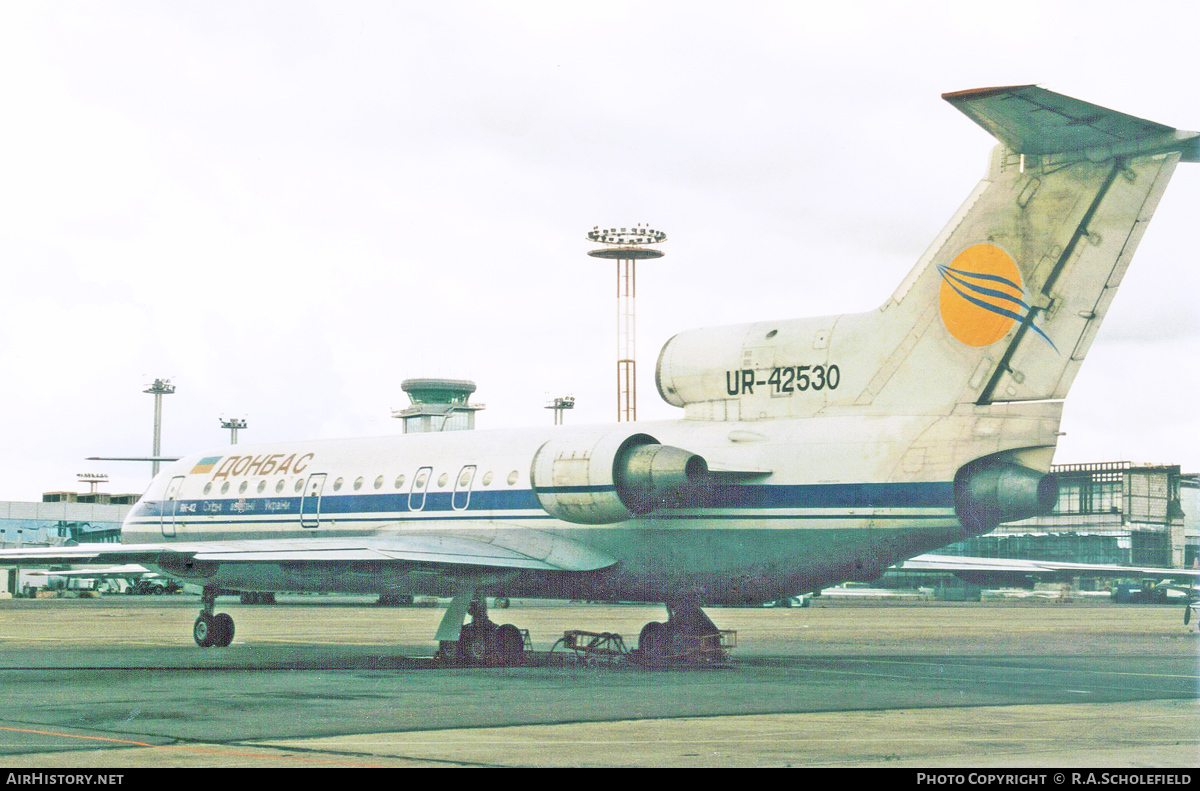 Aircraft Photo of UR-42530 | Yakovlev Yak-42 | Donbass - Eastern Ukrainian Airlines | AirHistory.net #117734