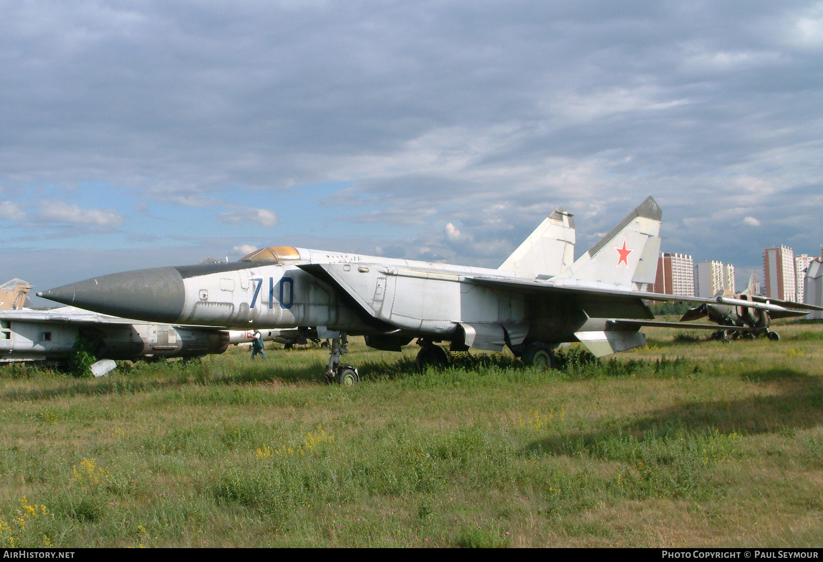 Aircraft Photo of 710 blue | Mikoyan-Gurevich MiG-25M | Russia - Air Force | AirHistory.net #117738