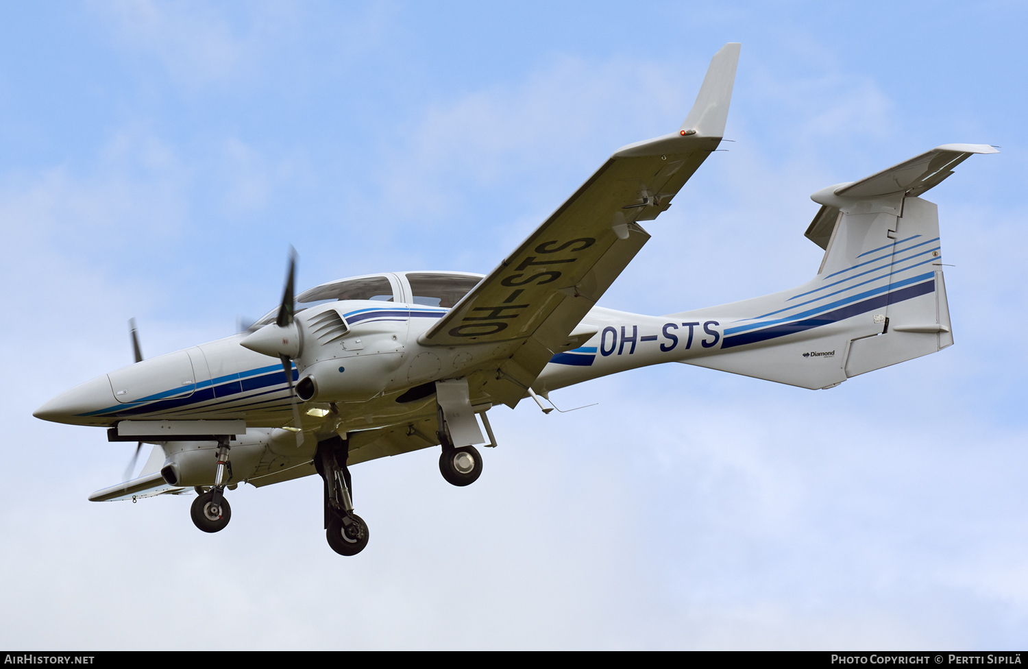 Aircraft Photo of OH-STS | Diamond DA42 Twin Star | AirHistory.net #117768