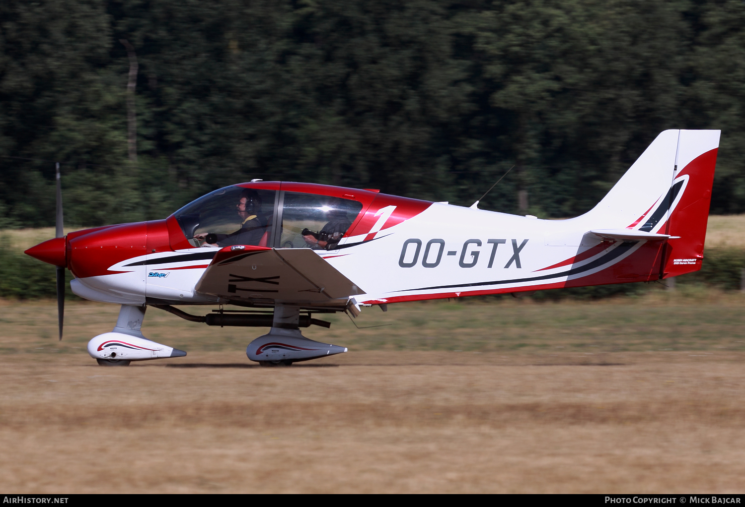 Aircraft Photo of OO-GTX | Robin DR-400-140B | AirHistory.net #117781