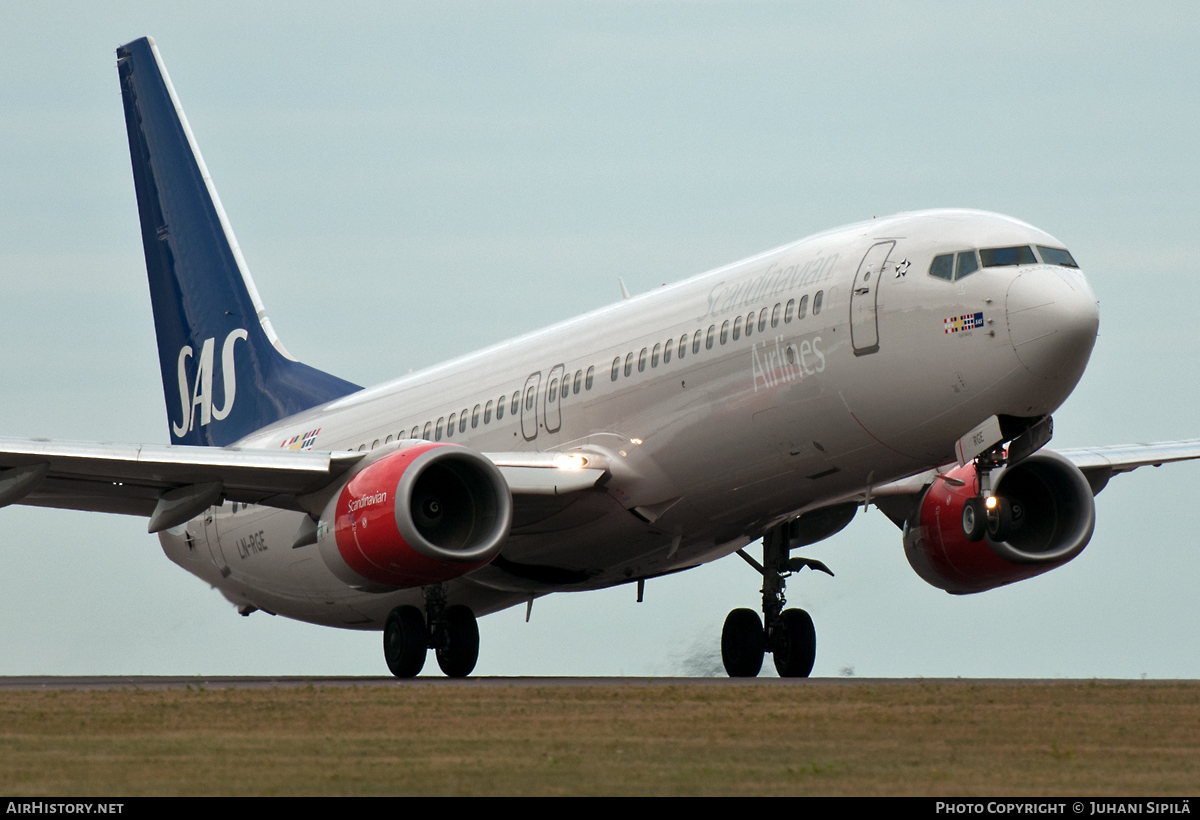 Aircraft Photo of LN-RGE | Boeing 737-86N | Scandinavian Airlines - SAS | AirHistory.net #117804