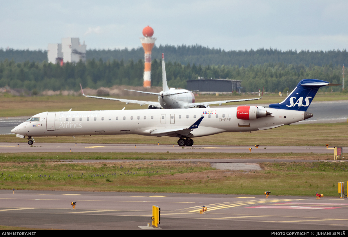 Aircraft Photo of EI-FPF | Bombardier CRJ-900LR (CL-600-2D24) | Scandinavian Airlines - SAS | AirHistory.net #117815