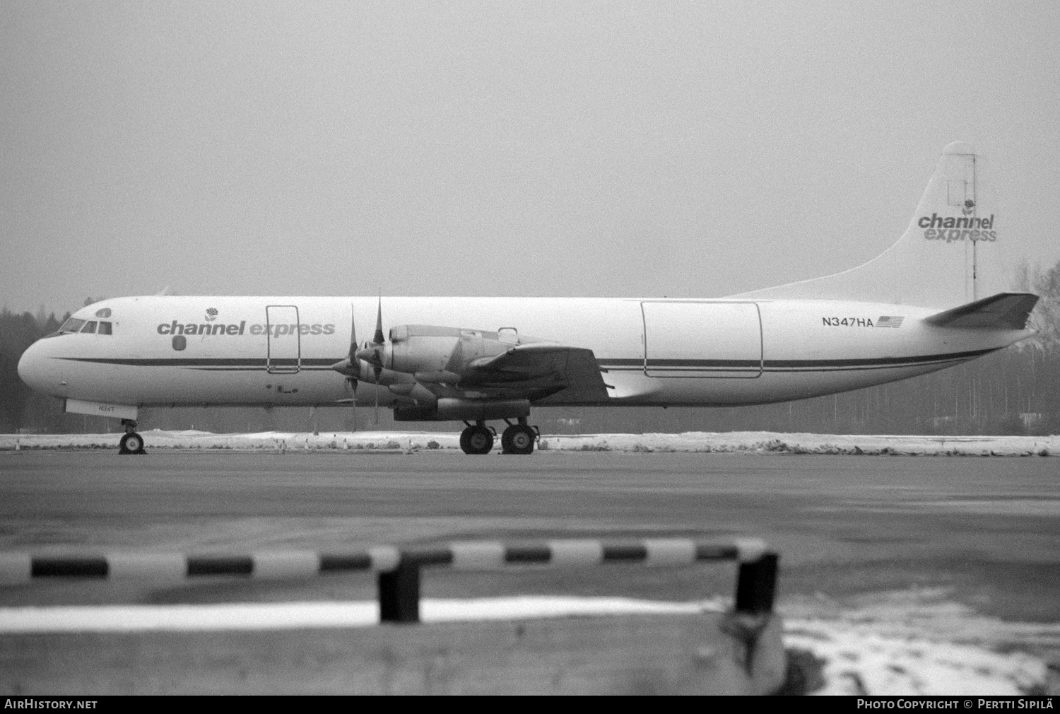 Aircraft Photo of N347HA | Lockheed L-188C(F) Electra | Channel Express | AirHistory.net #117834