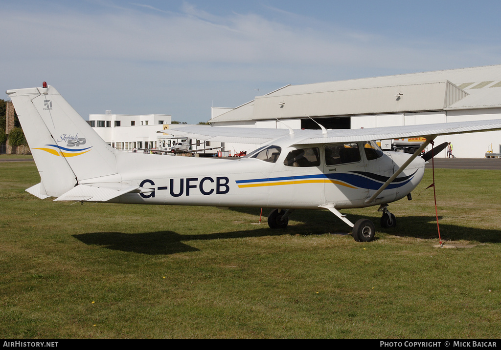 Aircraft Photo of G-UFCB | Cessna 172S Skyhawk SP | AirHistory.net #117944