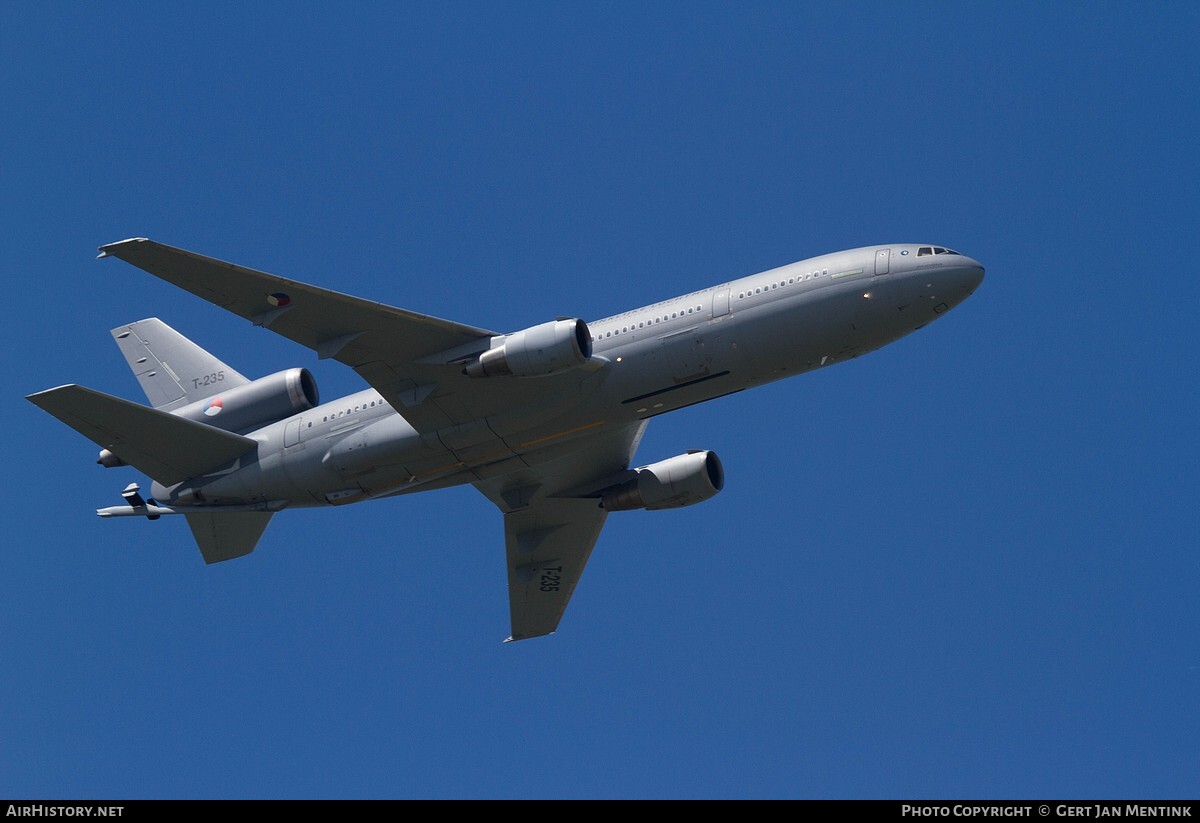 Aircraft Photo of T-235 | McDonnell Douglas KDC-10-30CF | Netherlands - Air Force | AirHistory.net #118024