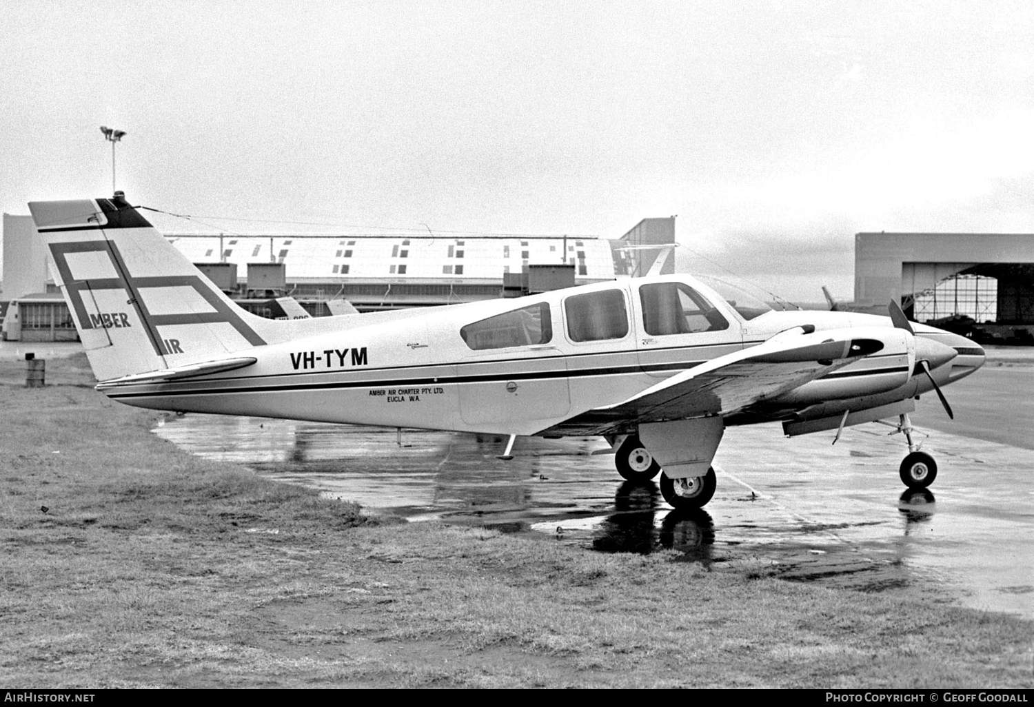 Aircraft Photo of VH-TYM | Beech D55 Baron | Amber Air Charter | AirHistory.net #118098