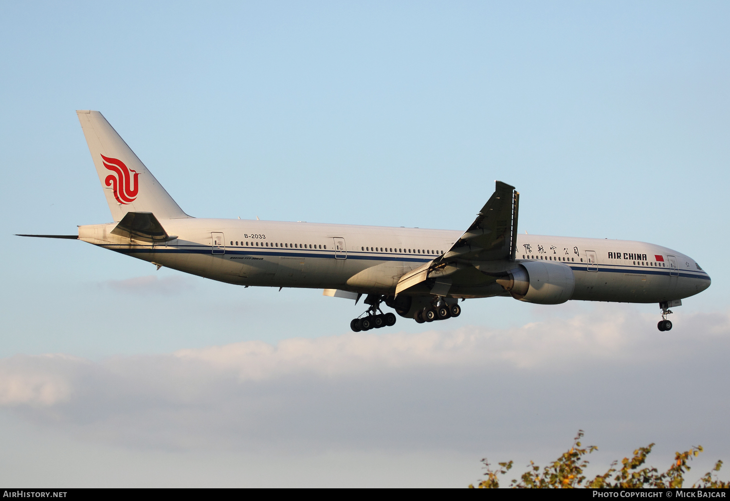 Aircraft Photo of B-2033 | Boeing 777-39L/ER | Air China | AirHistory.net #118107