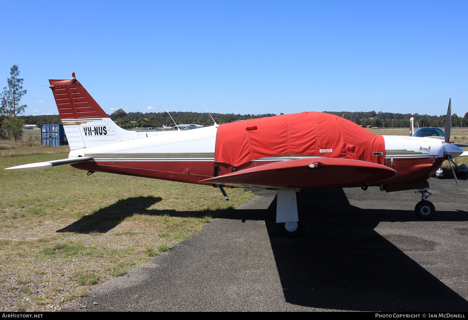 Aircraft Photo of VH-NUS | Piper PA-28R-200 Cherokee Arrow II | AirHistory.net #118287