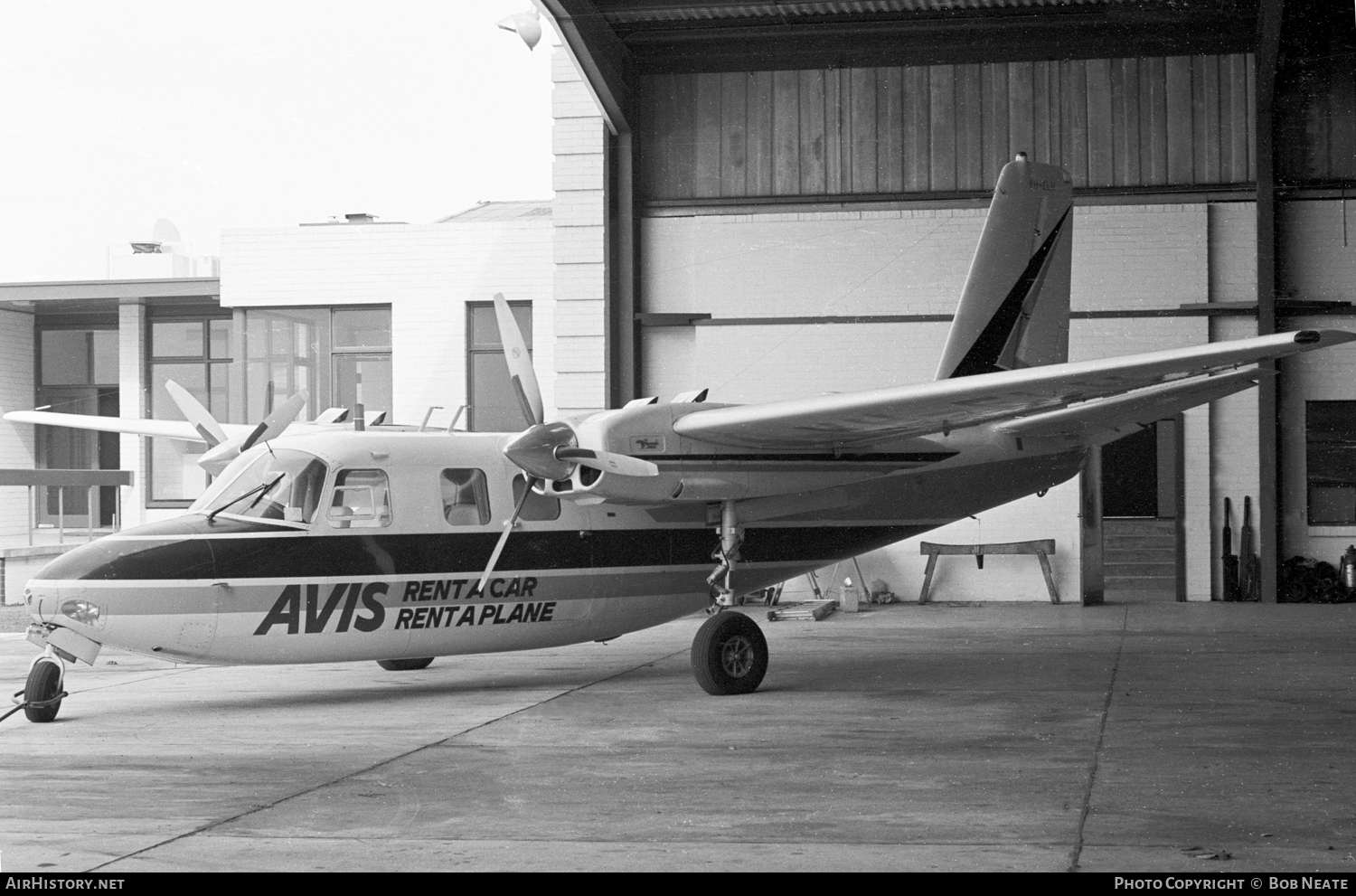 Aircraft Photo of VH-ELH | Aero Commander 680F Commander | Avis Rent-a-Plane | AirHistory.net #118288