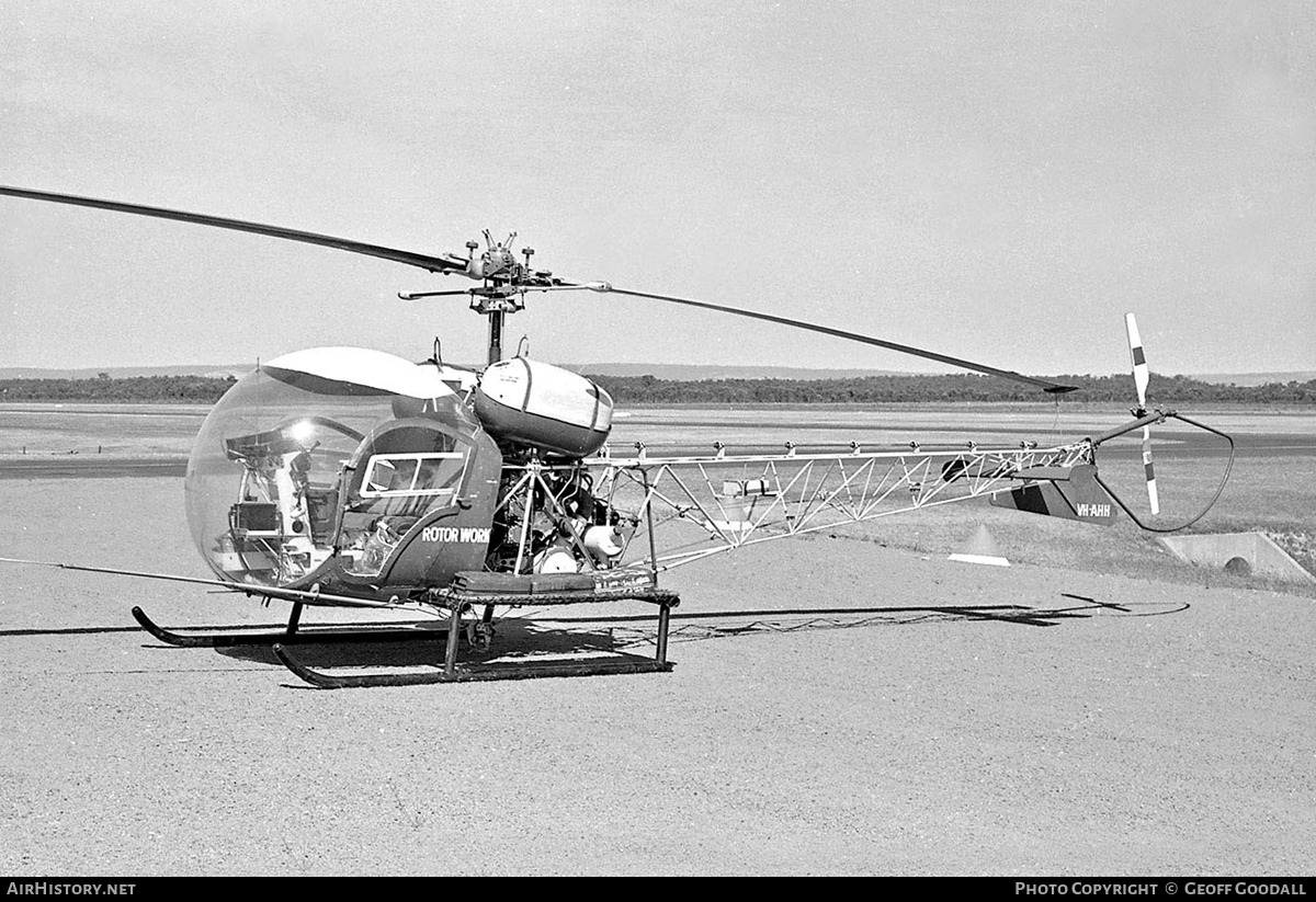 Aircraft Photo of VH-AHH | Bell 47G-3B-1 | Rotor Work | AirHistory.net #118299