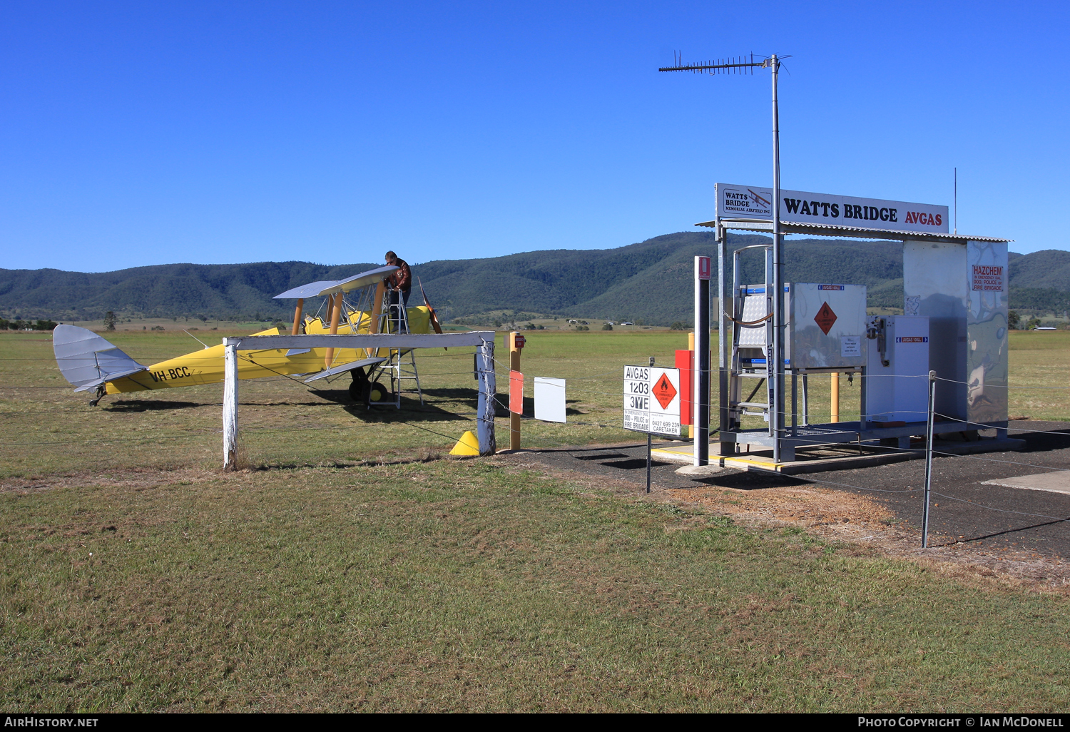 Airport photo of Watts Bridge (YWSG) in Queensland, Australia | AirHistory.net #118304