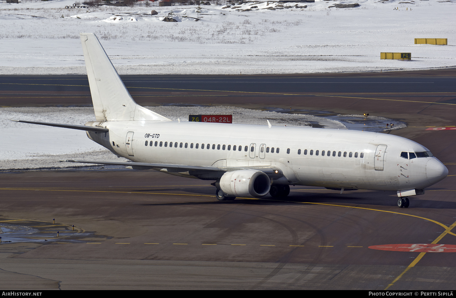Aircraft Photo of OM-GTD | Boeing 737-46J | AirHistory.net #118391