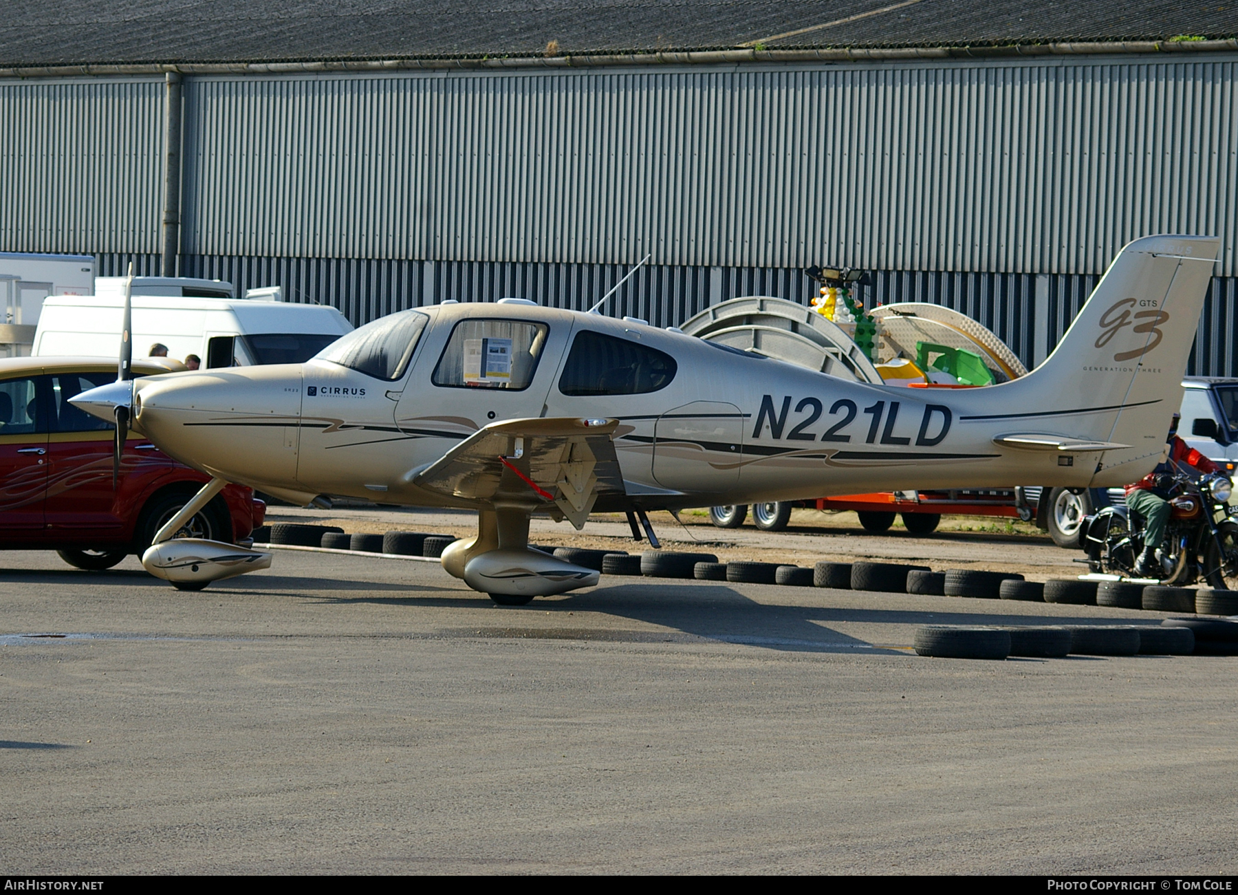 Aircraft Photo of N221LD | Cirrus SR-22 G3-GTS | AirHistory.net #118411